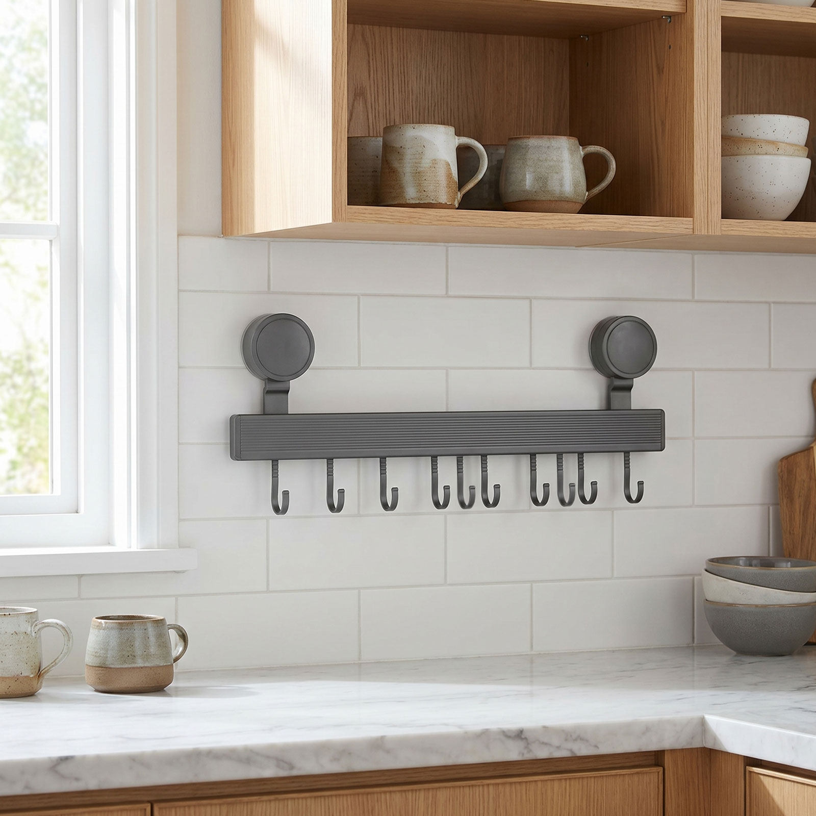 10個のフック付き壁掛け吸盤式キッチンラック、穴あけ不要、強 - Kitchen Utensils のレビューと価格