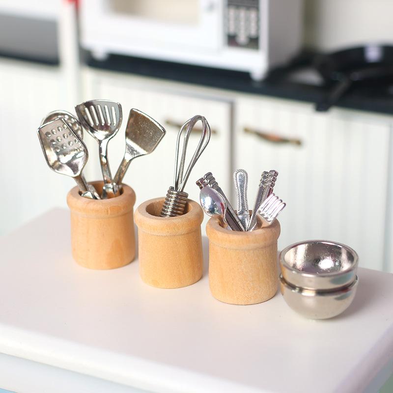 ミニチュアキッチン用品セット 1:12スケール ドールハウス - Kitchen Utensils のレビューと価格