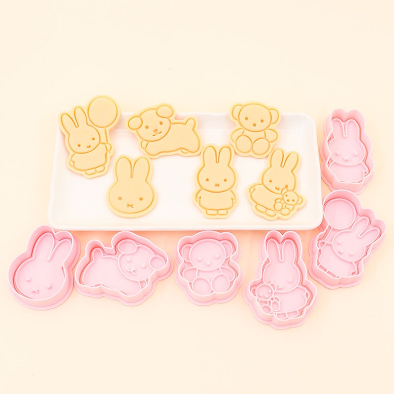 ホットカートゥーンミッフィーシリーズクッキー型かわいい創造性 - Kitchen Utensils のレビューと価格